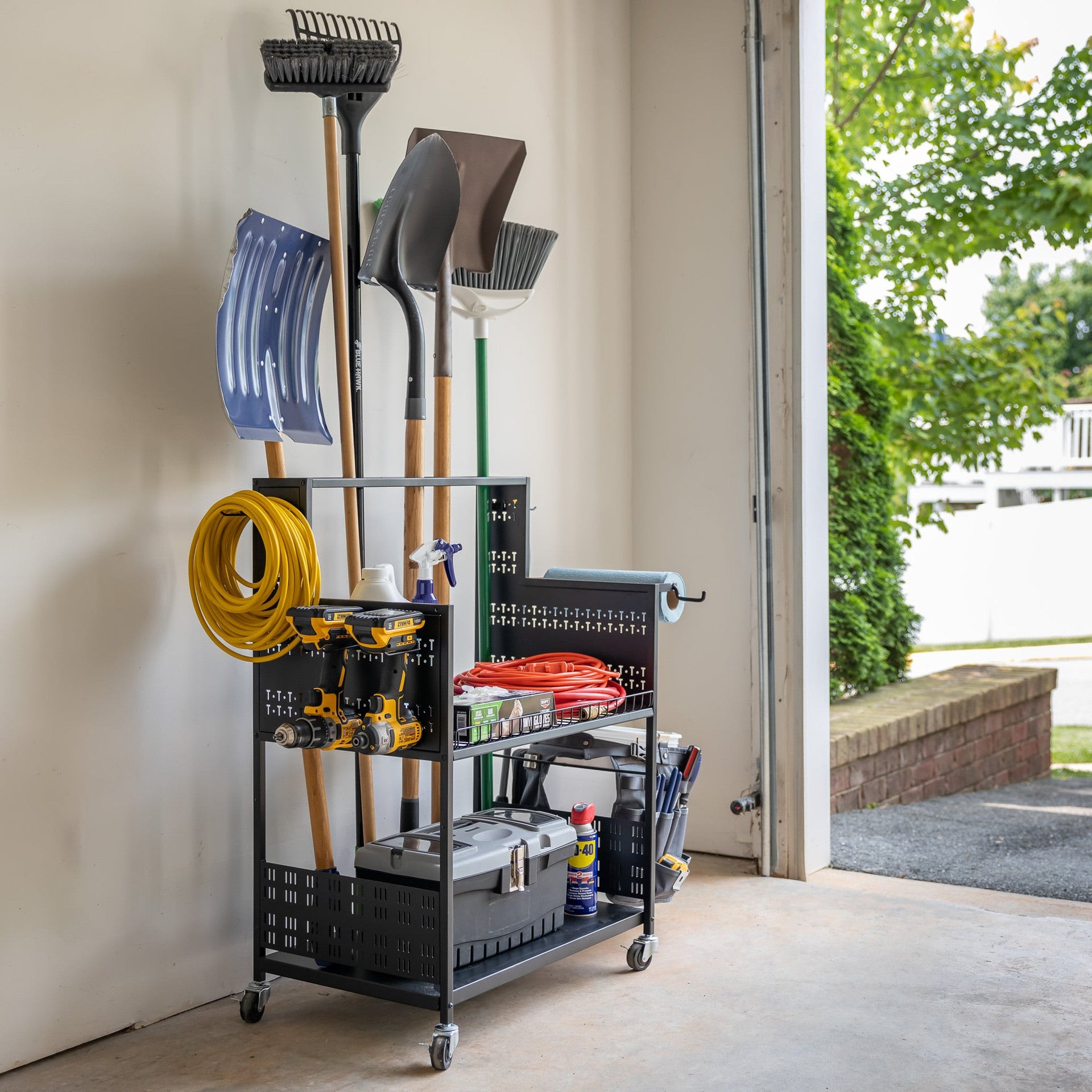 Rolling yard tool cart discount